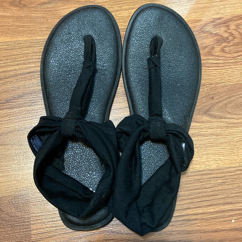 Sanuk Sandals
